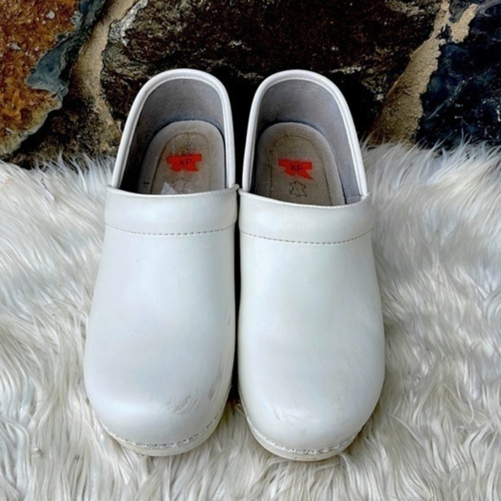 Dansko Professional White Box clog size 41